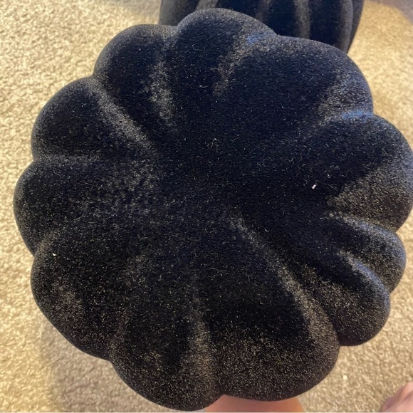 Flocked Pumpkin Set Black 18” Tall Halloween Decor NEW - Picture 4 of 4